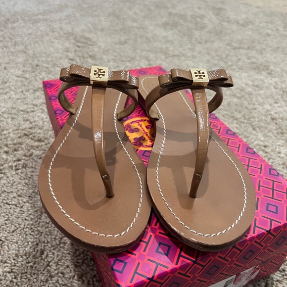 NWT Tory Burch Leighanne Sandals - Picture 2 of 3